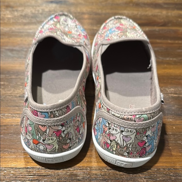 Multicolor Flats - Picture 3 of 4